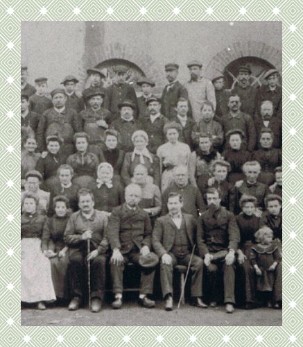photo d'époque des ouvriers de l'usine bohin photo d'époque des ouvriers de l'usine bohin